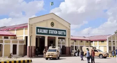 Pakistan'da tren saldırısına yönelik operasyon sona erdi